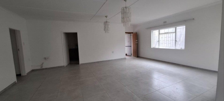 6 Bedroom Property for Sale in Ficksburg Free State